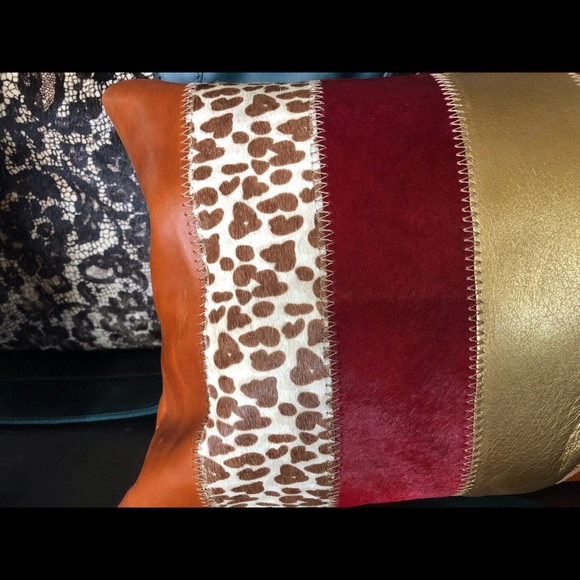 Leather leopard print red gold lumbar pillow NWT - Picture 3 of 4